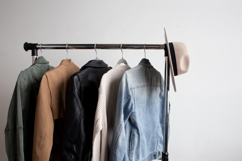 Modernes Mockneck Strickshirt